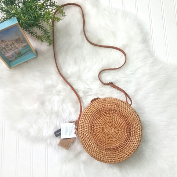 Handbags - Handwoven Round Rattan Shoulder/Crossbody Bag